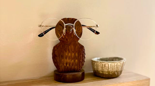 Hoot-Looking for a Stylish and Practical Way to Store Your Eyeglasses? Check Out the Owl Eyeglass Stand!