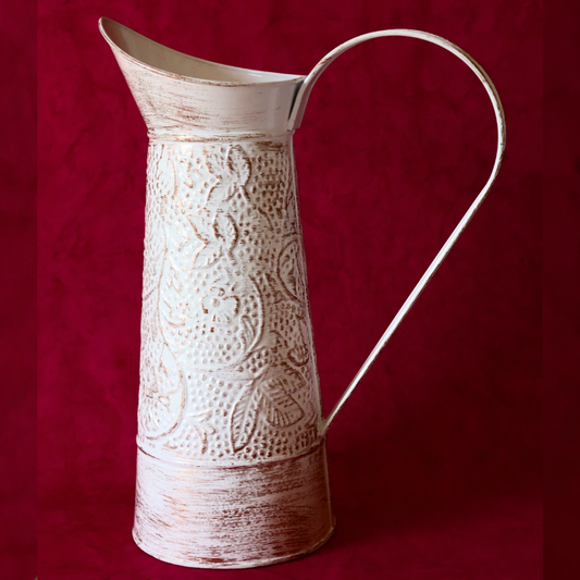 Unleash Your Green Thumb with the Stylish Copper Finish Metal Can: A Perfect Plant Lover's Gift!