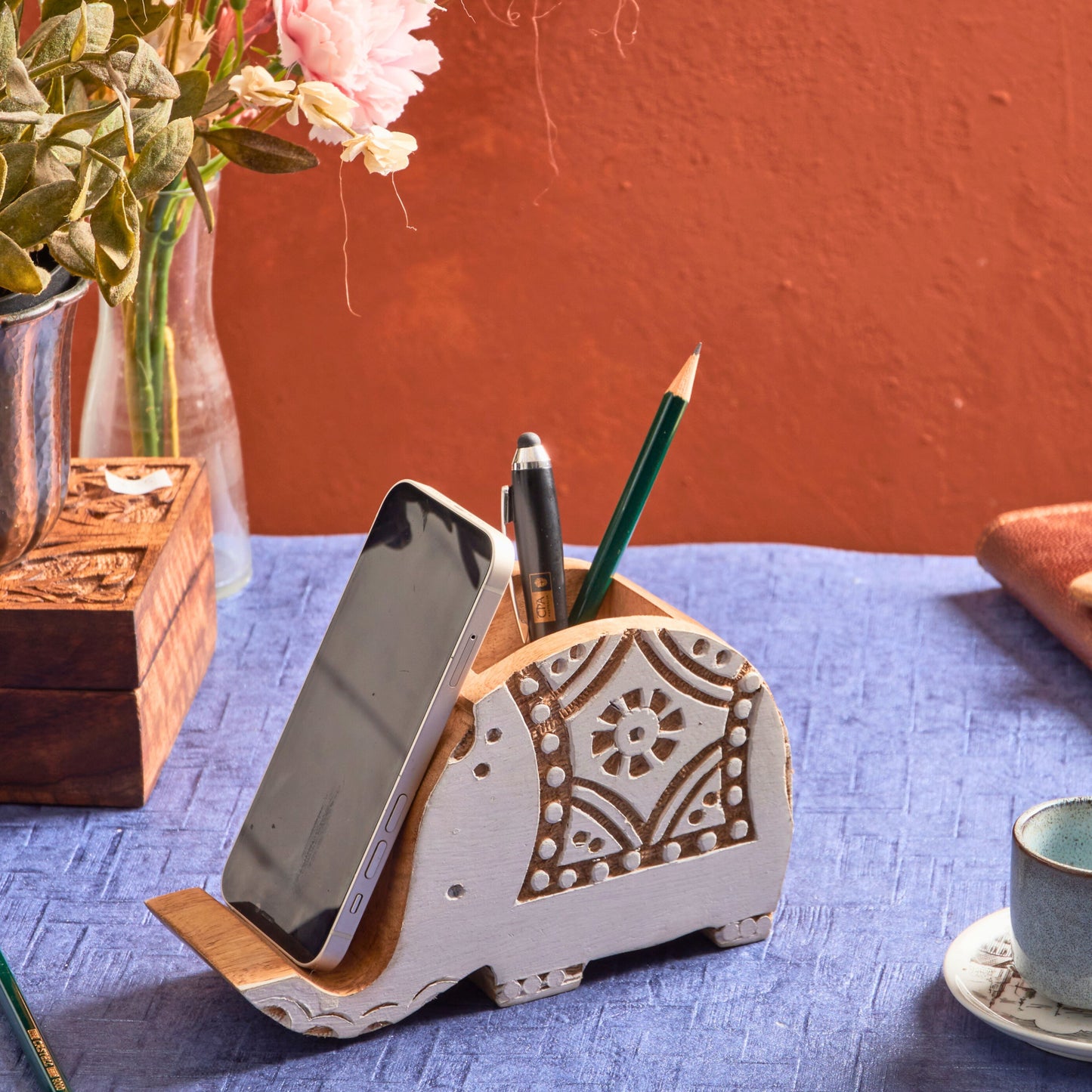 Elephant Pen Stand with Phone Dock, Handmade Wood Desk Organiser - Aksa Home Decor
