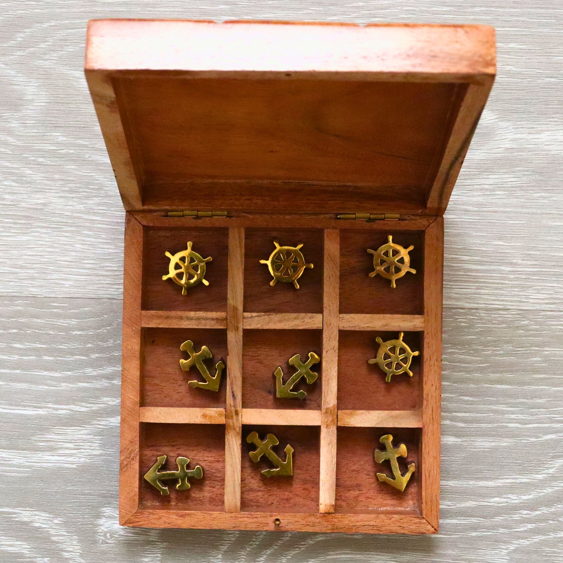 Tic Tac Toe Travel Wooden Game Box, Sea Marine Theme, Nautical Beach Decor - Aksa Home Decor