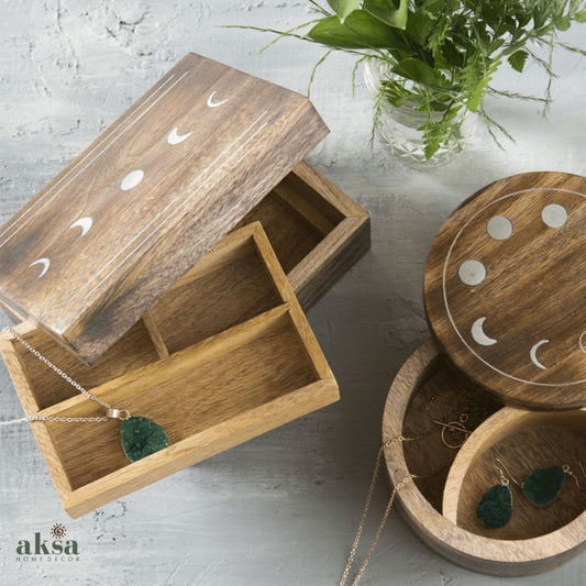From Crescent to Full: Explore the Beauty of Moon Phase Home Accents