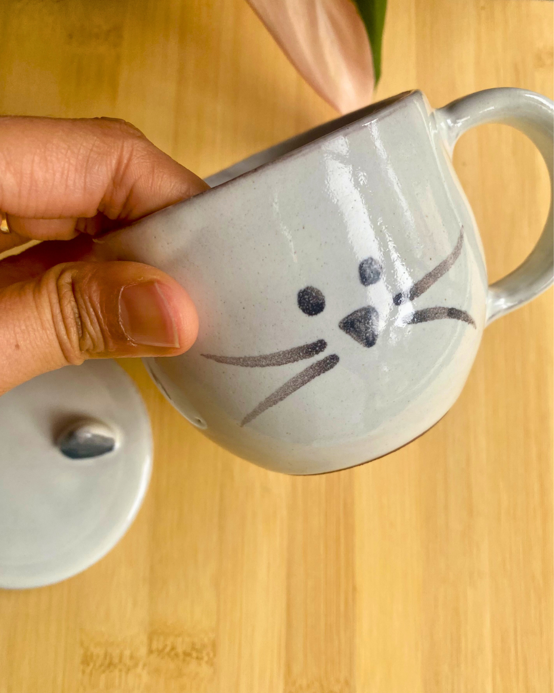 Ceramic Cat Mug with Removable Lid - Handcrafted - Aksa Home Decor 