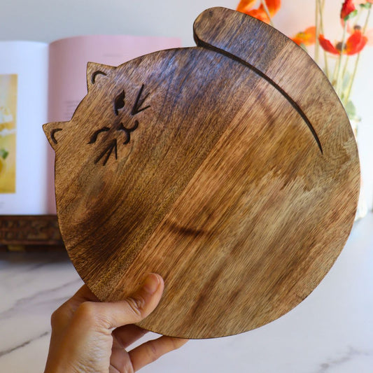 Mango Wood Chopping, Cheese & Charcuterie Bread Board - Winking Cat