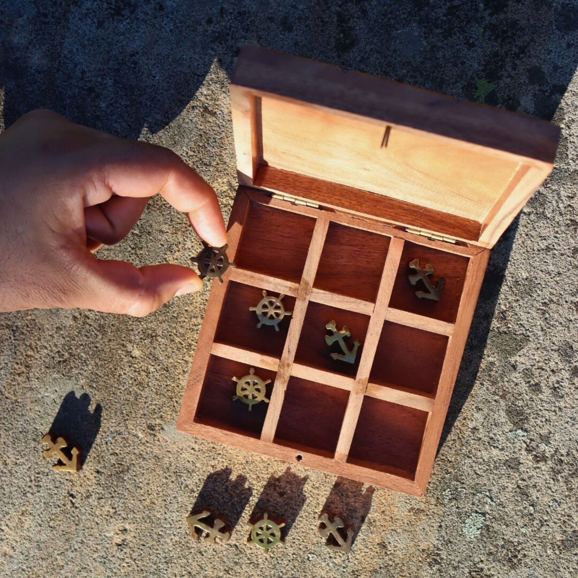 Tic Tac Toe Travel Wooden Game Box, Sea Marine Theme, Nautical Beach Decor - Aksa Home Decor 
