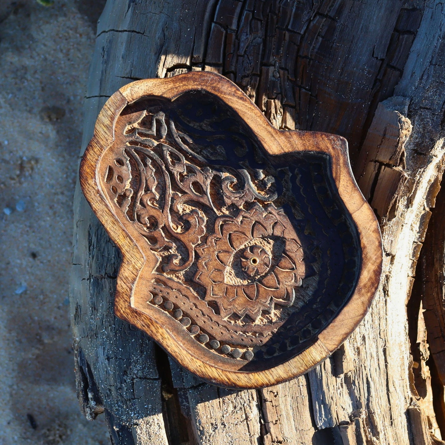 Hamsa Incense Holder and 10 Sandalwood Incense: Relaxation Gift Pack