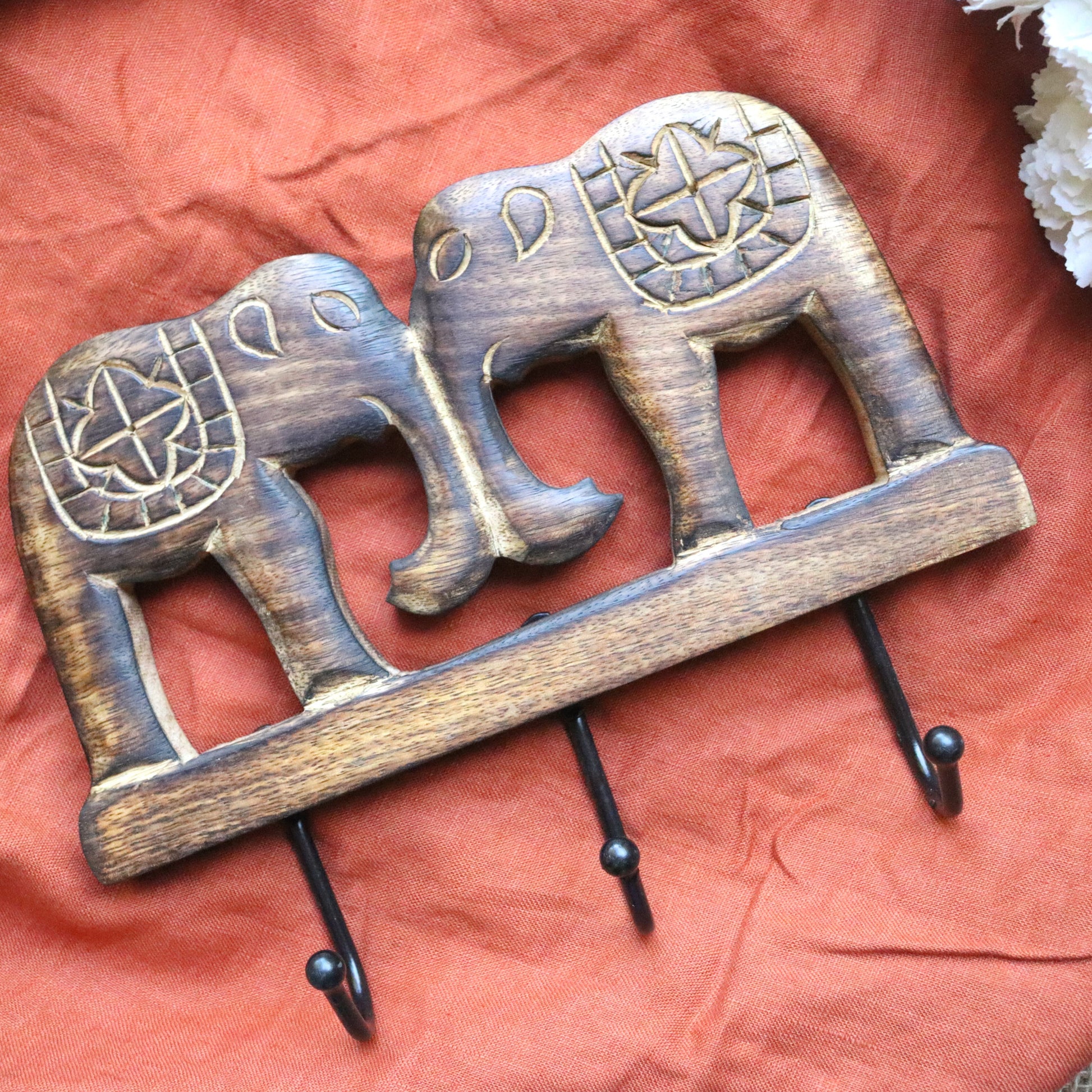 Hand-carved Elephant Hook - 3 Black Metal Hanger, Wall Mounted, Mango Wood - Aksa Home Decor 