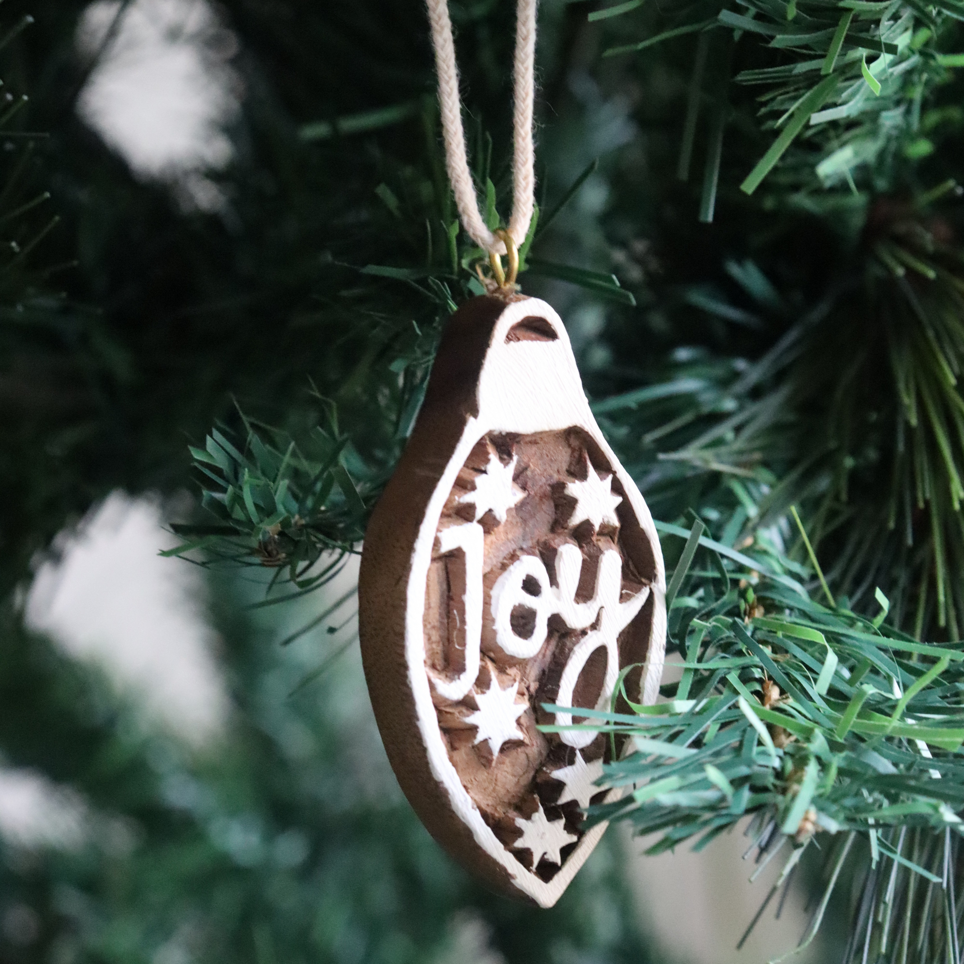 Joy Wooden Xmas Ornament - Handmade, Decorative Festive Pendant - Aksa Home Decor 