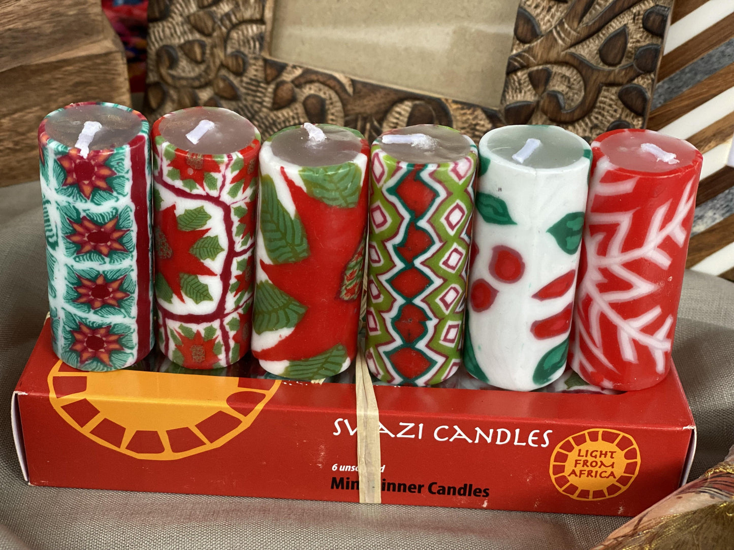 Jingle Season Unscented Dinner Candles - Set of 6 - Aksa